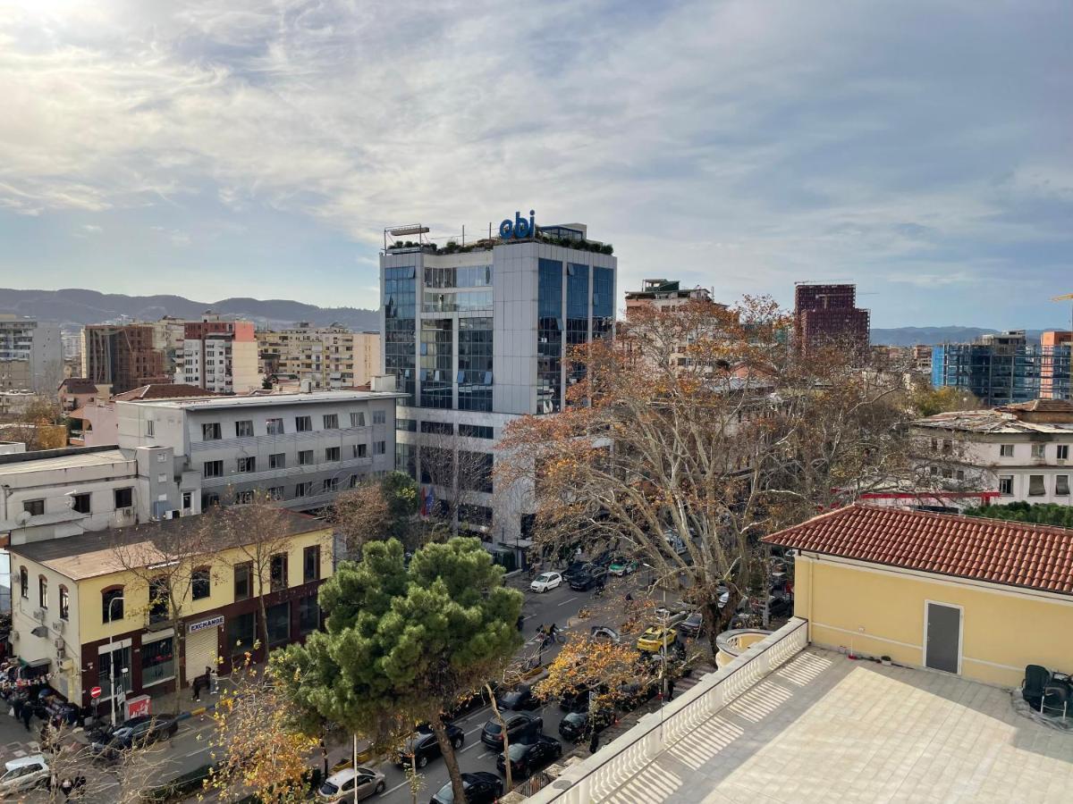 Sun Tower-Center Of Tirana Leilighet Eksteriør bilde