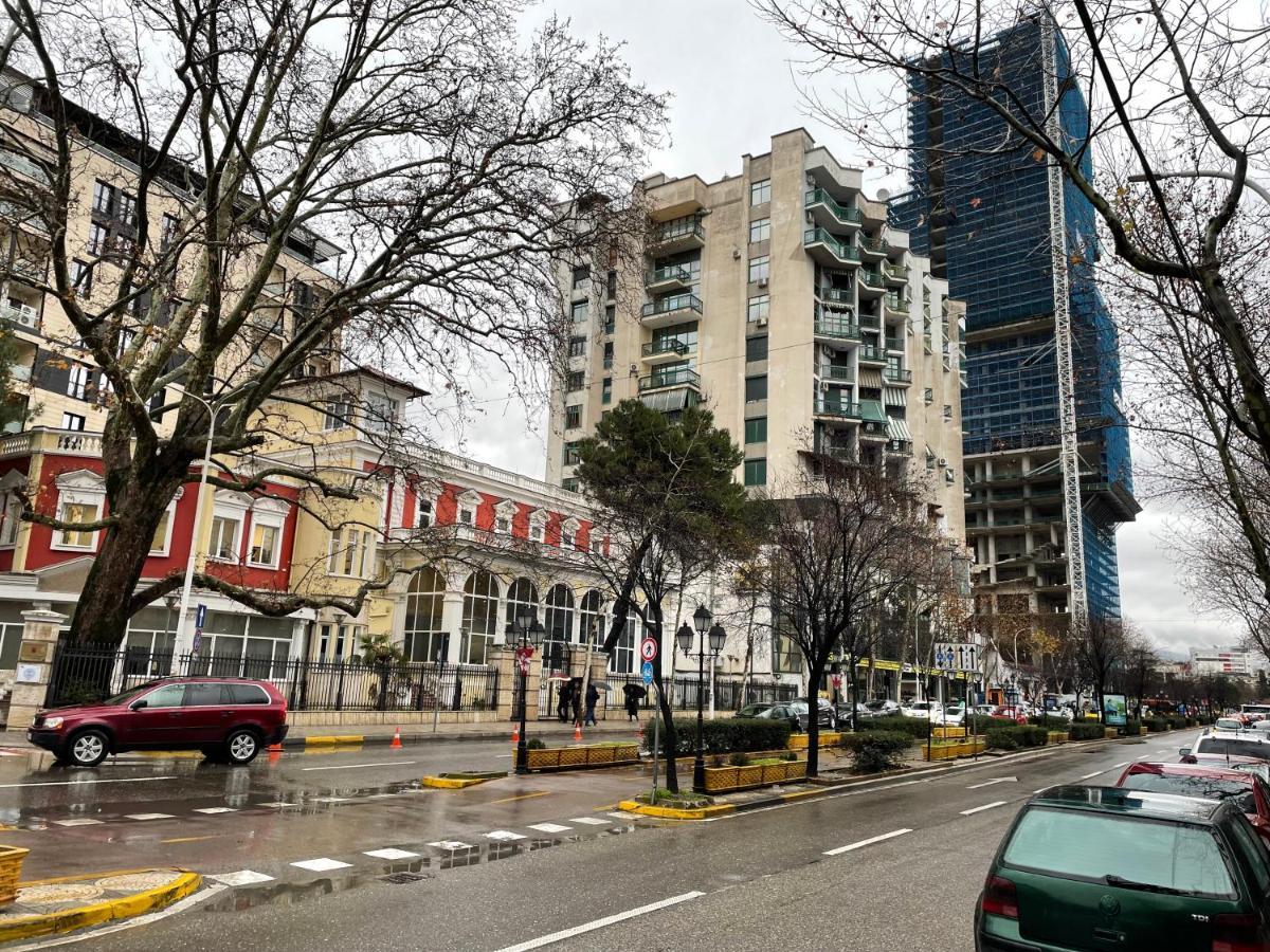 Sun Tower-Center Of Tirana Leilighet Eksteriør bilde